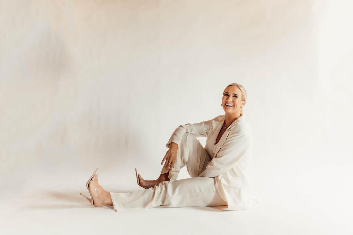 Chloe Elise’s Journey: From $40K Debt to Millionaire Status