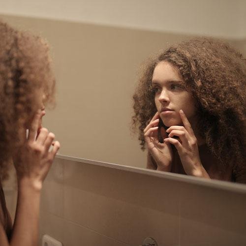 Identifying Whether Your Skin is Purging or Experiencing Breakouts