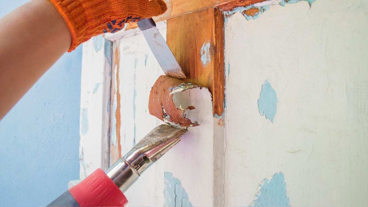Stripping Paint from Wood: Refresh Surfaces Without Damage