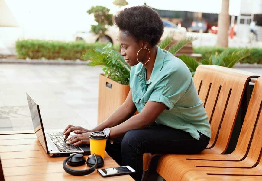 Women Are Leading the Charge in Smart Investing Practices