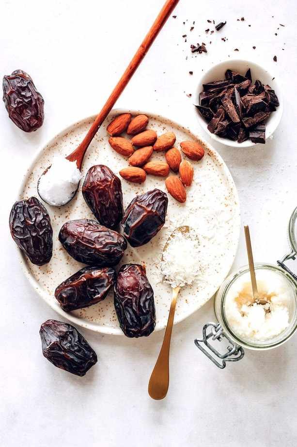 Discover Why Dates Are a Healthier Alternative to Sugar
