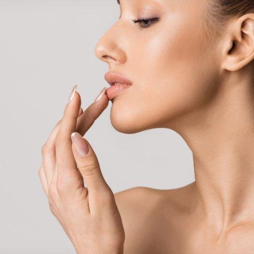 Discover Top Ingredients for Effective Lip Care Products