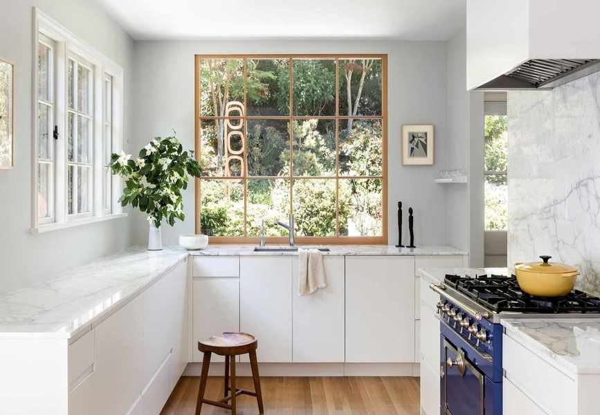 Charming Small White Kitchen Ideas: 10 Tips for a Bright Space