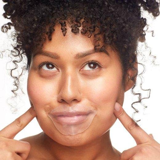 Revitalize Your Lips with Hydrating Lip Gels for Softness