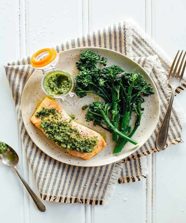 Baked Pesto Salmon with Broccolini 