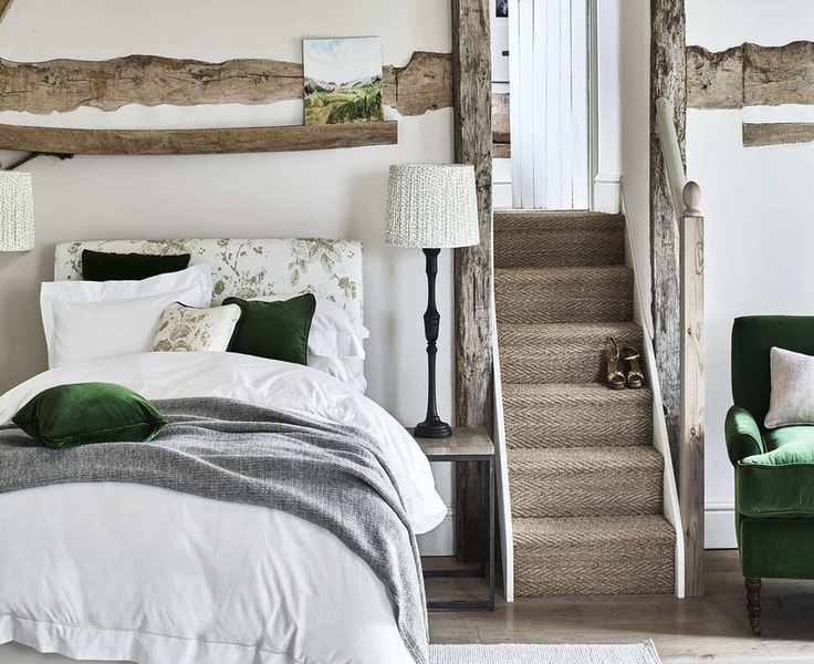 Charming Cottage Decorating Ideas for a Cozy, Characterful Home