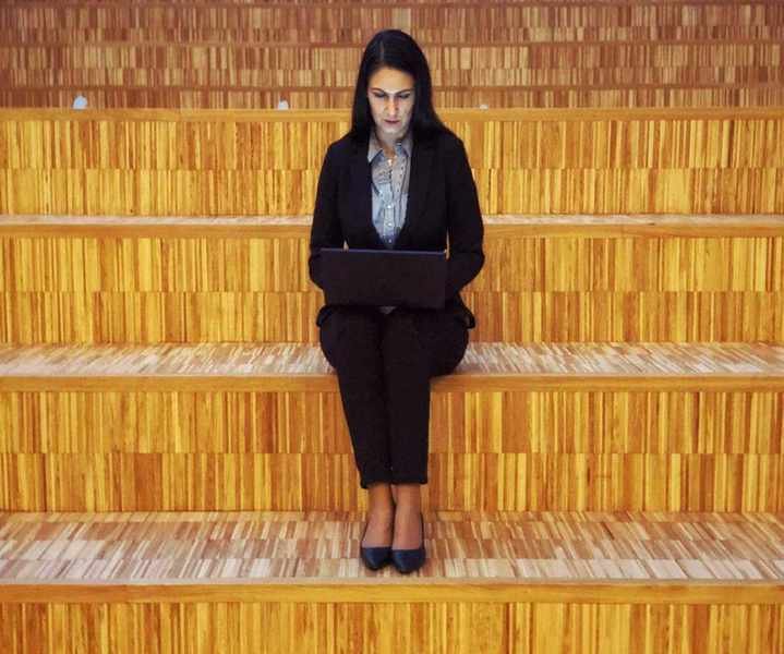 3 Common Myths Surrounding Women Investors Debunked