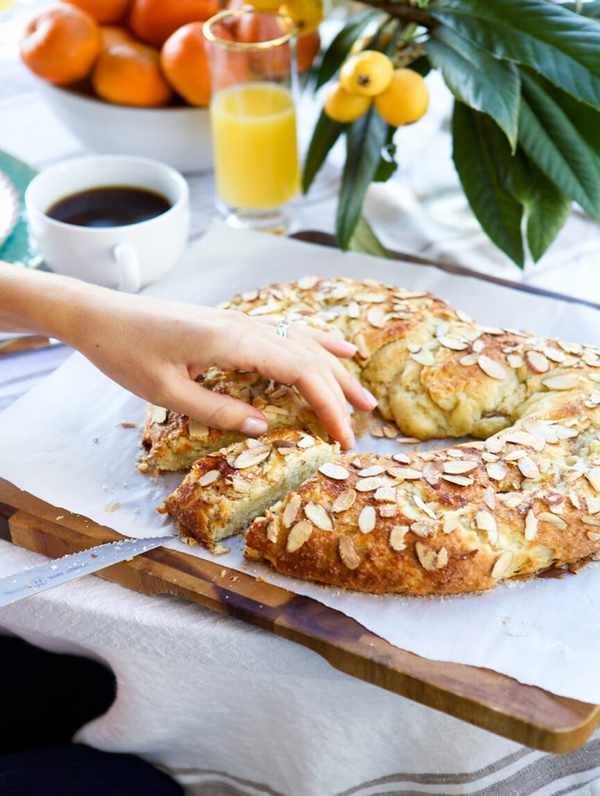Magical Holiday Mornings with this Almond Kringle Recipe