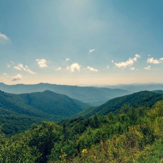 Altitude-Savvy Skincare: Your Guide to Radiant Skin at Any Elevation