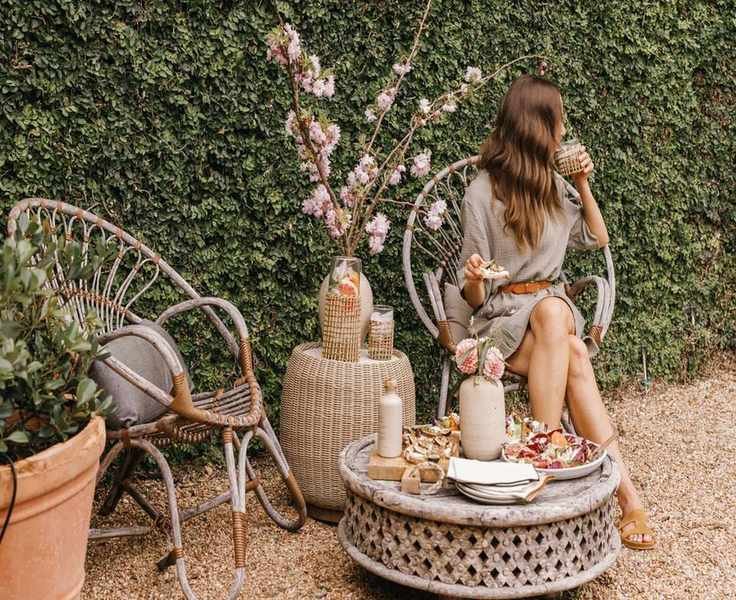 12 Batch Cocktail Recipes That Make Hosting a Breeze