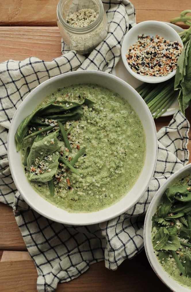 Flavorful Green Vegetable Soup to Boost Immunity Every Sunday