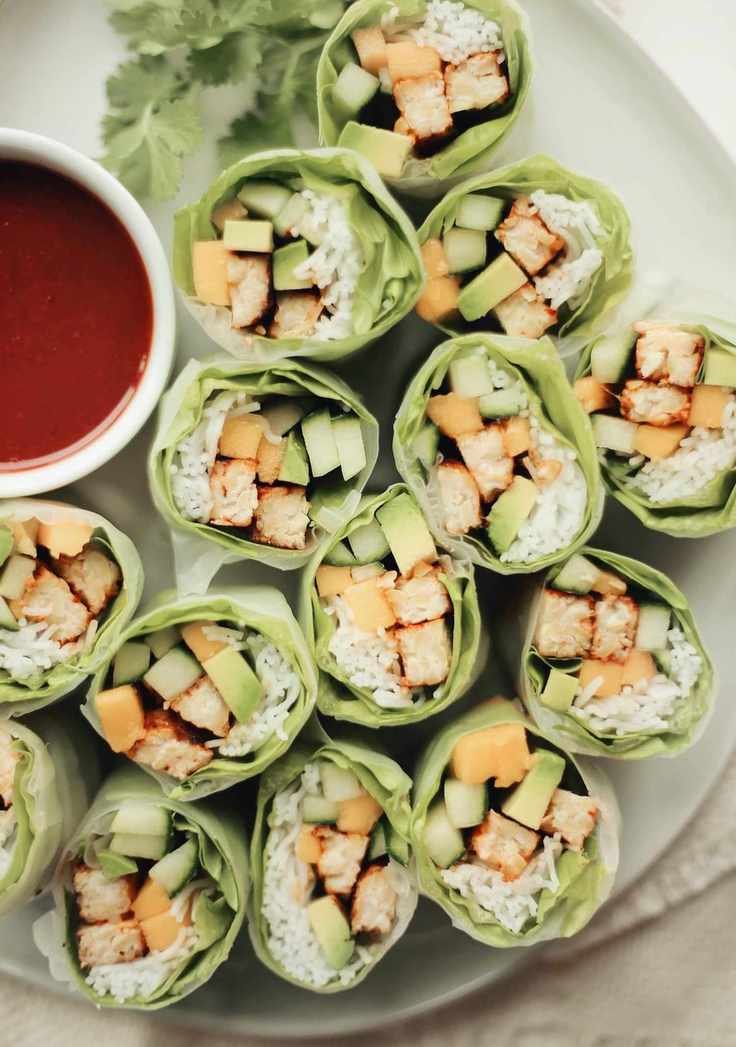 Tempting Honey Sriracha Tempeh Spring Rolls to Brighten Your Lunch