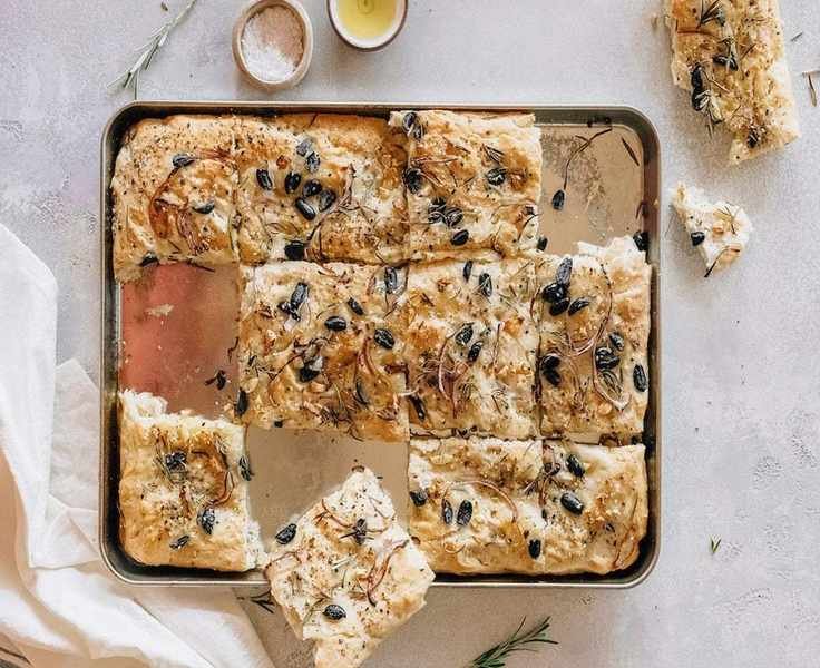 No-Knead Olive & Rosemary Focaccia Recipe for Easy Baking