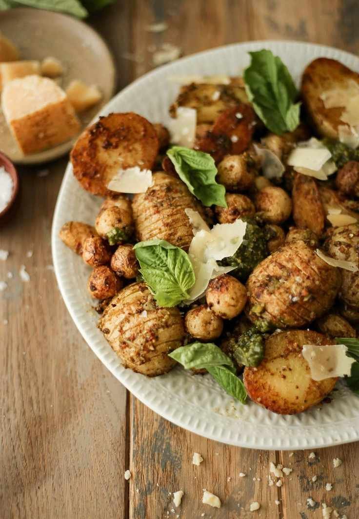 Addictively Easy 5-Ingredient Pesto Parmesan Potatoes