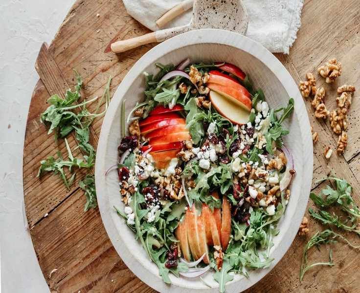Fall-Inspired Apple Walnut Salad That Embraces Seasonal Flavors