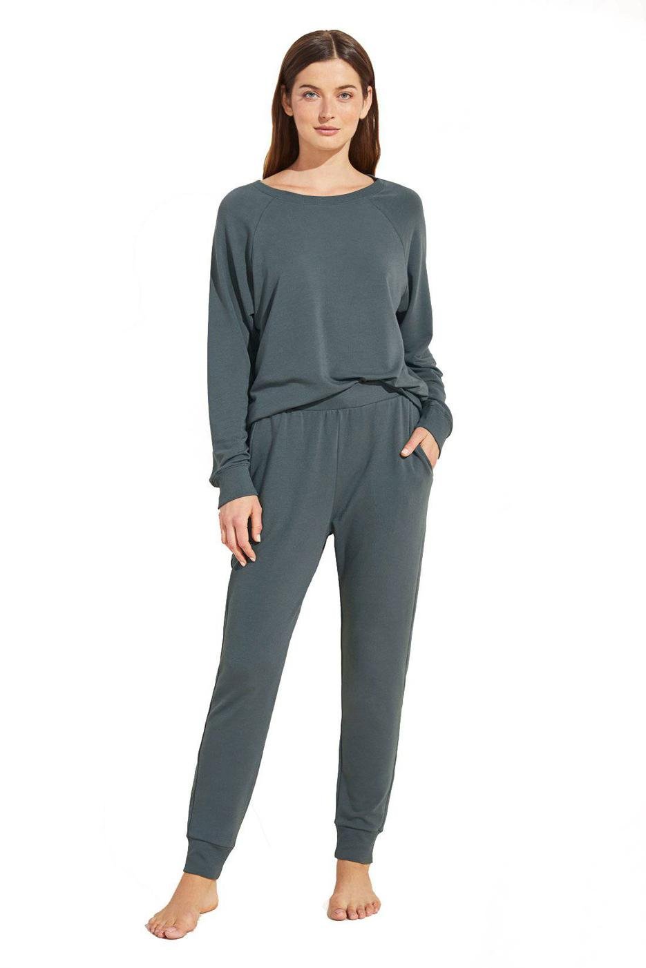 Discover 2-Piece Lounge Sets: Where Comfort Meets Chic