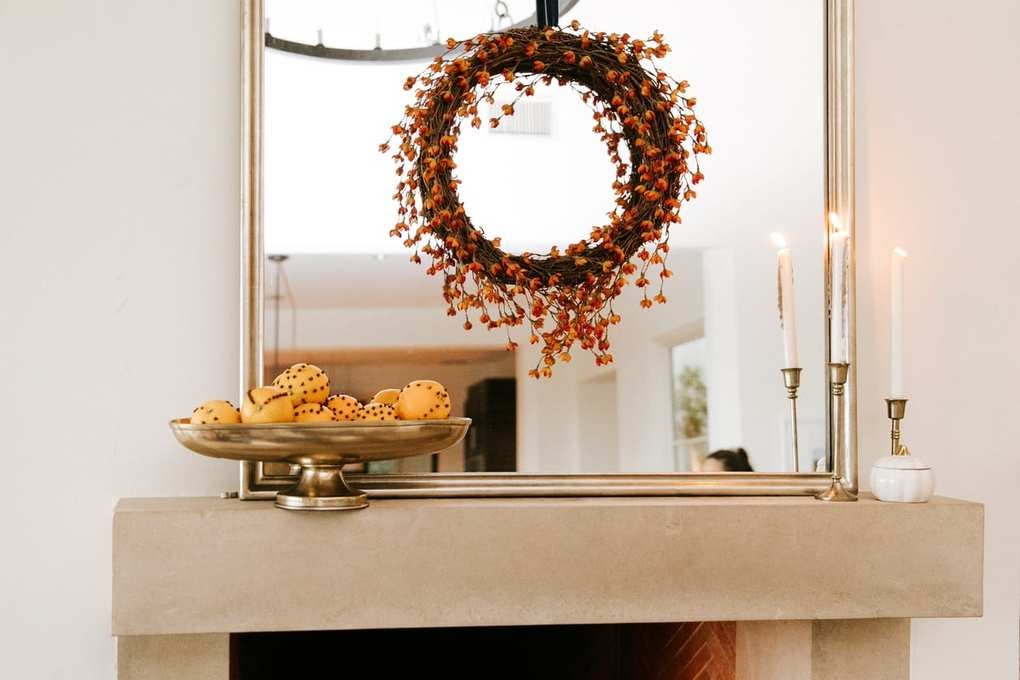 7 Cozy Fall Mantel Ideas for a Warm Living Room Vibe
