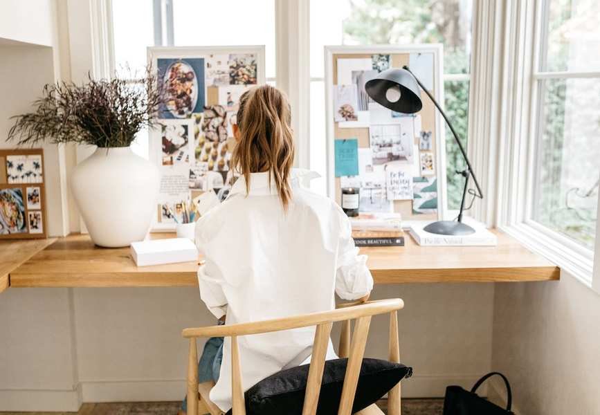 Transforming a Small Space into an Inspiring Home Office