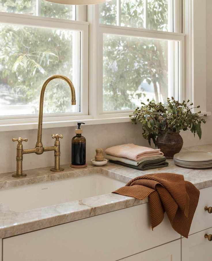 8 Easy Ways to Infuse Your Home with Fall Vibes Today