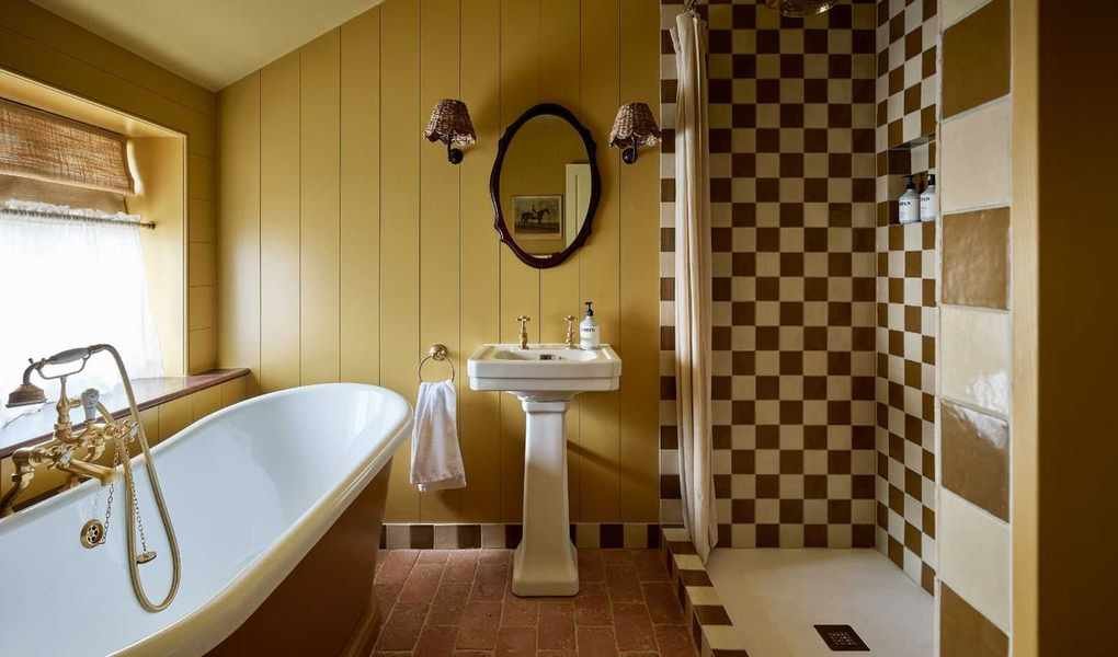Transform Your Bathroom Storage with a Stylish No-Demo Solution