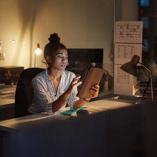 Skincare Tips for Night Owls: Overcome Sleep Deprivation Effects