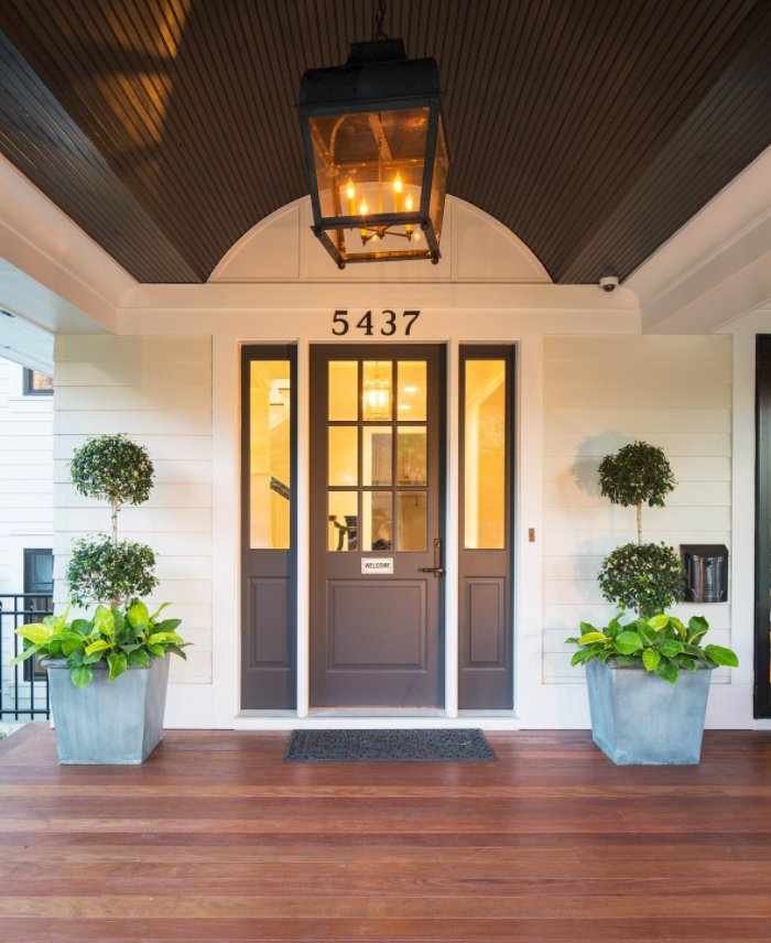 front porch with curved roof