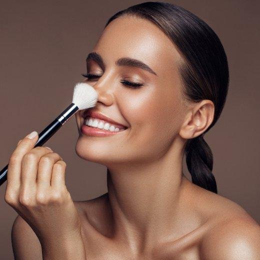 Tips for Ensuring Your Makeup Stays Flawless All Day