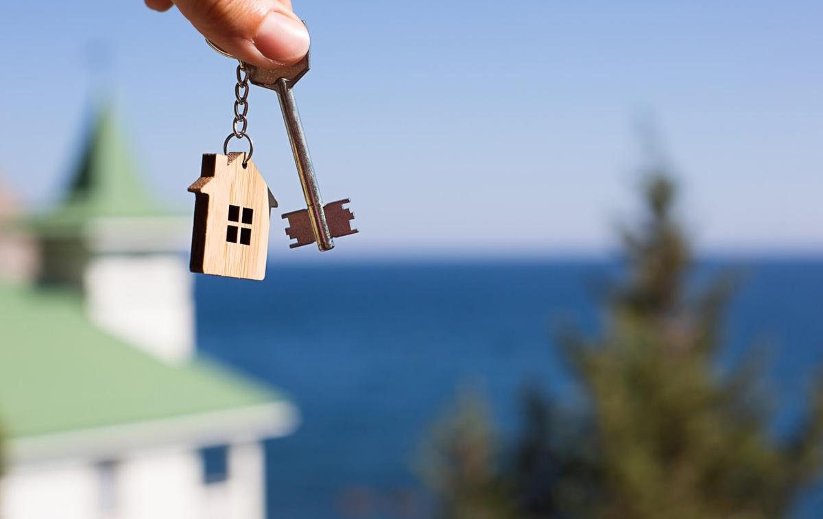 10 Signs You Might Be Getting Scammed on Your Vacation Rental