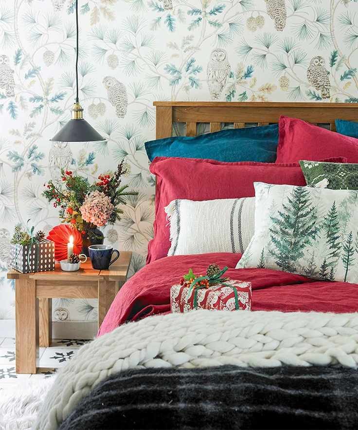 Christmas Bedroom Decor