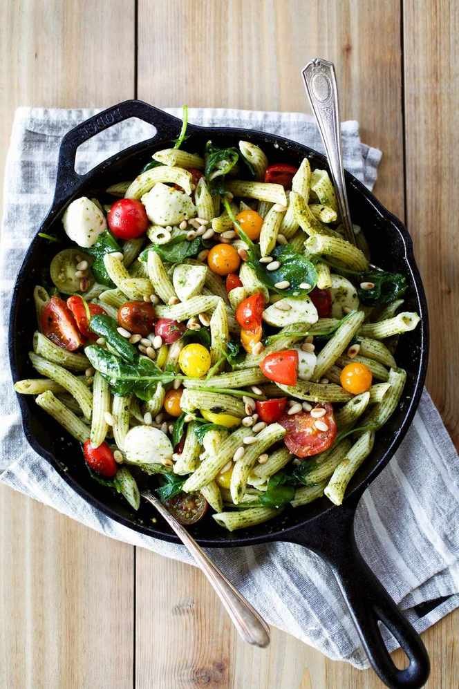 Quick Caprese Pesto Penne Pasta Recipe
