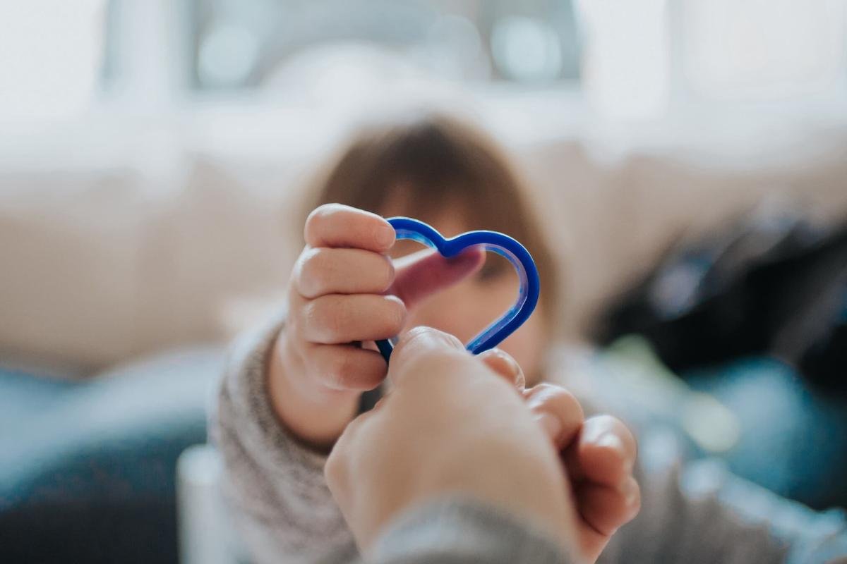 This Week In Your Finances: Embracing the Spirit of Giving