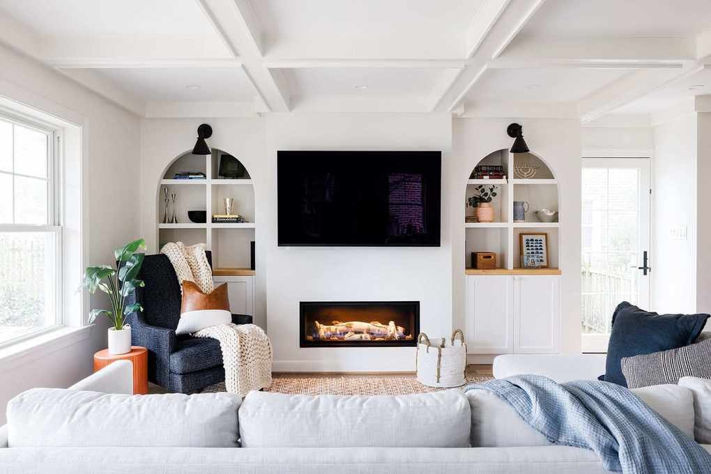 Elegant White Living Room Inspirations: 16 Design Tips for Timeless Style