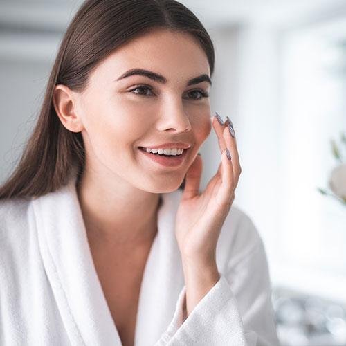 Discover the Magic of Alpha-Hydroxy Acids for Beautiful Skin