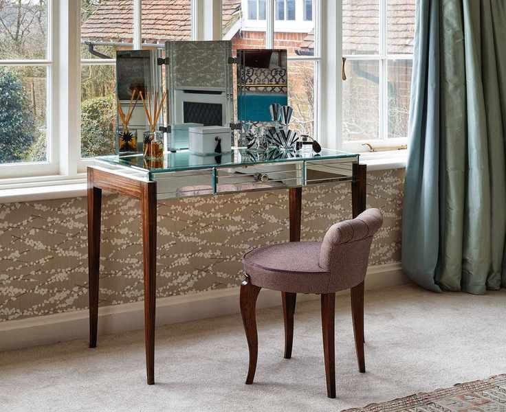 Dressing Table Ideas: 10 Chic Tips for a Glamorous Upgrade