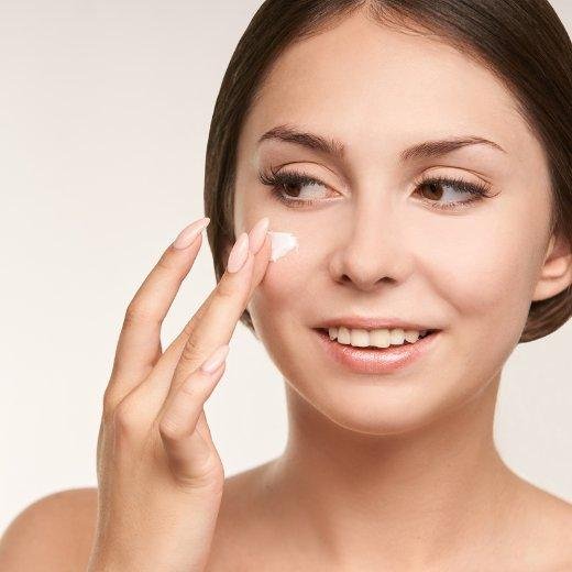 Choosing the Right Sunscreen: Your Go-To SPF Guide