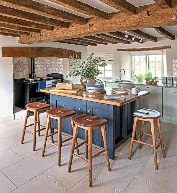 Country kitchen with island seating