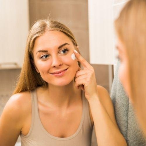 Combat Oily Skin for a Fresh and Radiant Look