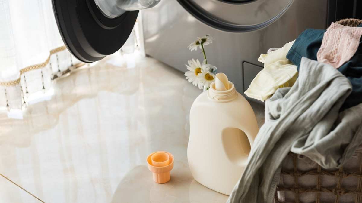 7 Must-Have Laundry Ingredients for a Spotless Wash