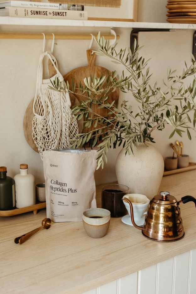 Collagen peptides in coffee.