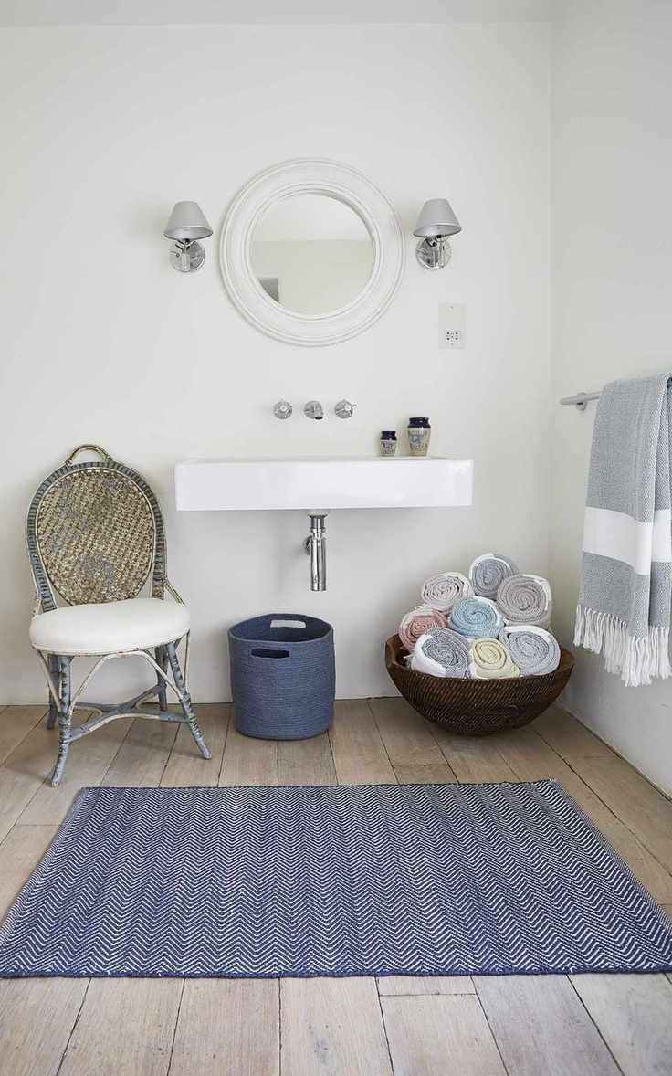 Weaver Green Herringbone rug in navy