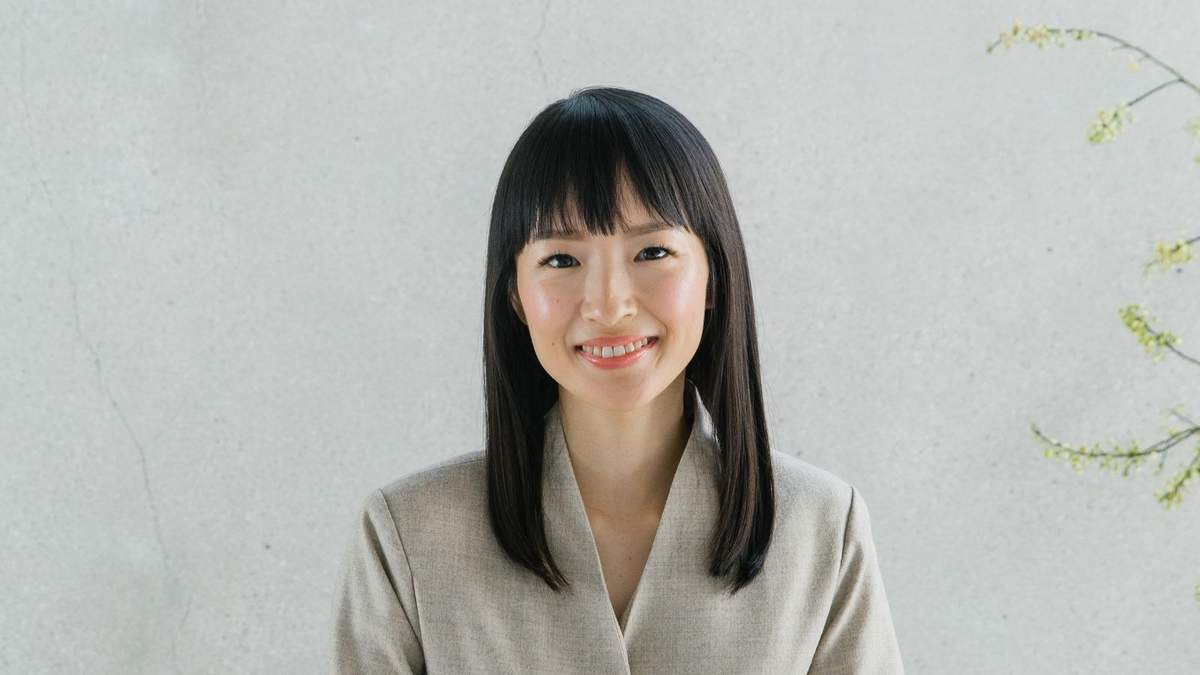 Marie Kondo's Joy Check: Quick Tips for Tidying Before Guests Arrive