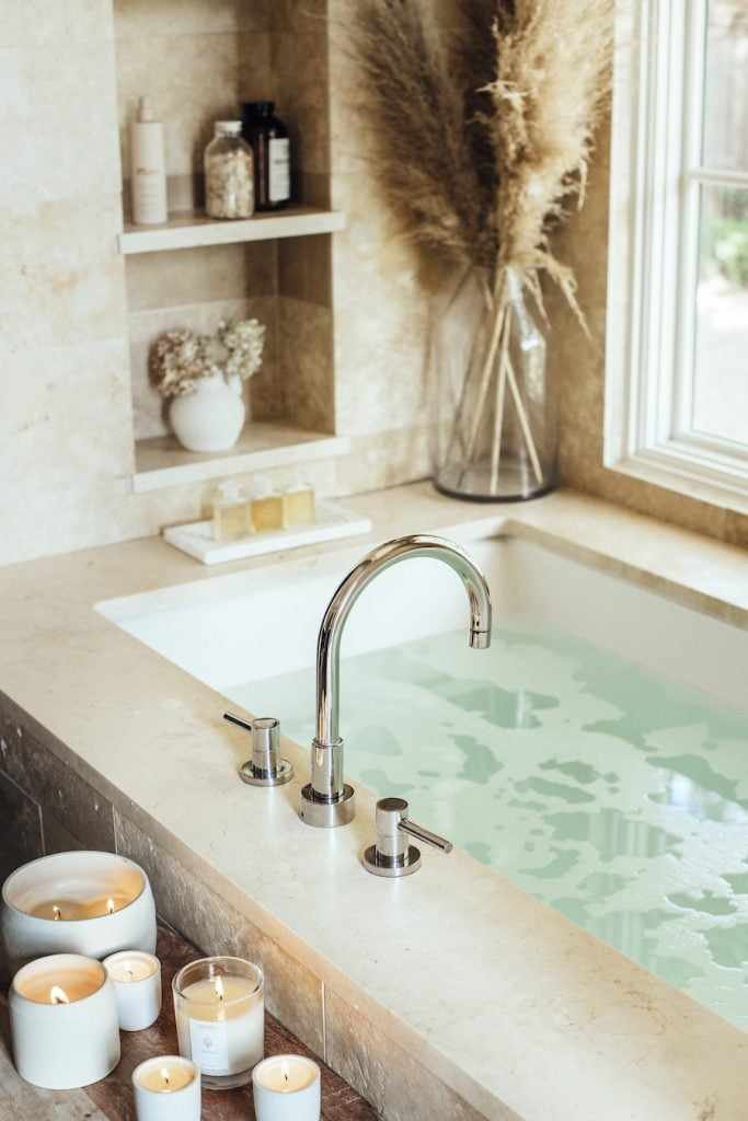 Winter Décor Trends to Embrace: What’s In and What’s Out