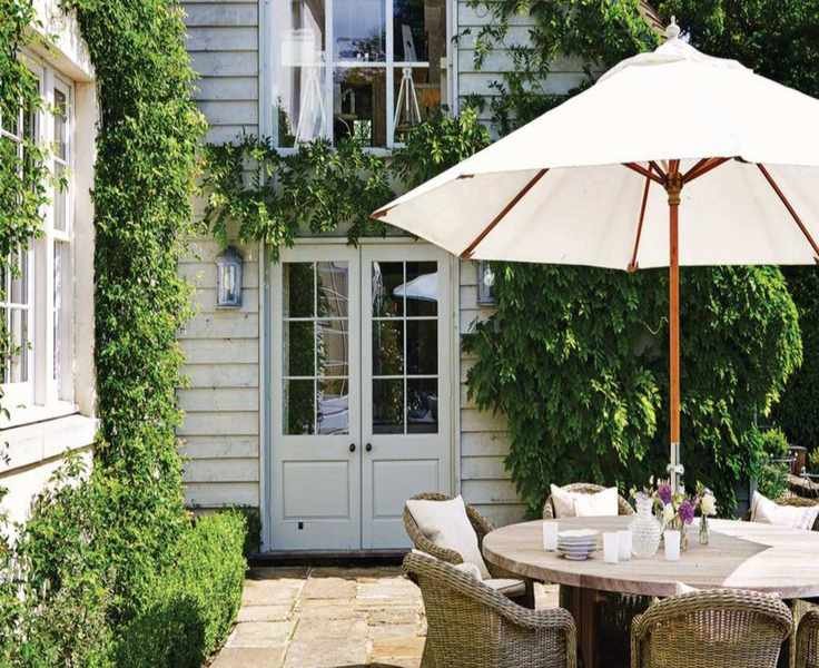 Discover This $10 Umbrella Light That Transforms Your Backyard Ambience