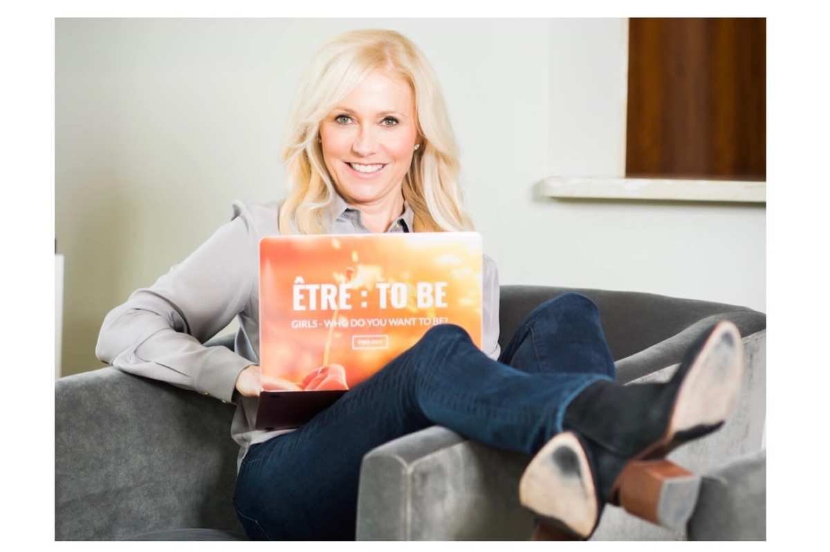 Mentoring Young Women: Essential Guidance for the Next Generation