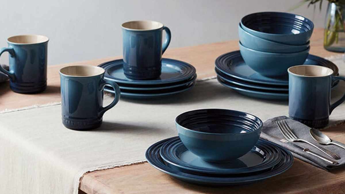 Elegant Dinnerware Sets: 8 Must-Have Choices for Your Table