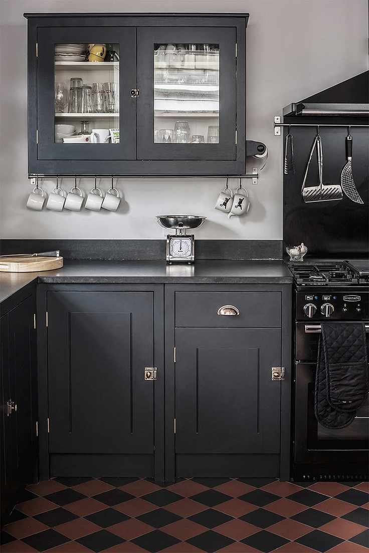 Encaustic chequered kitchen floor tiles
