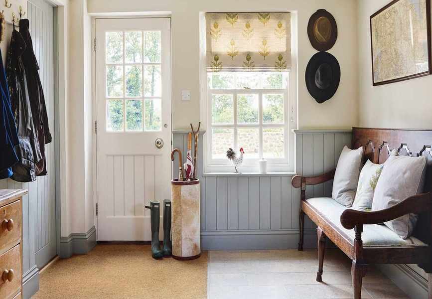 Effective Techniques for Removing Mud from Carpet Without Damage