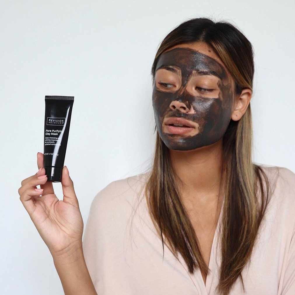 Transform Your Skin with the Pore Purifying Clay Mask Experience