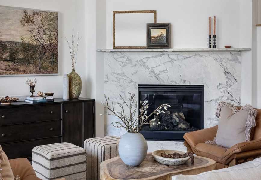 Embrace Clustering: A Trend That Celebrates Your Belongings