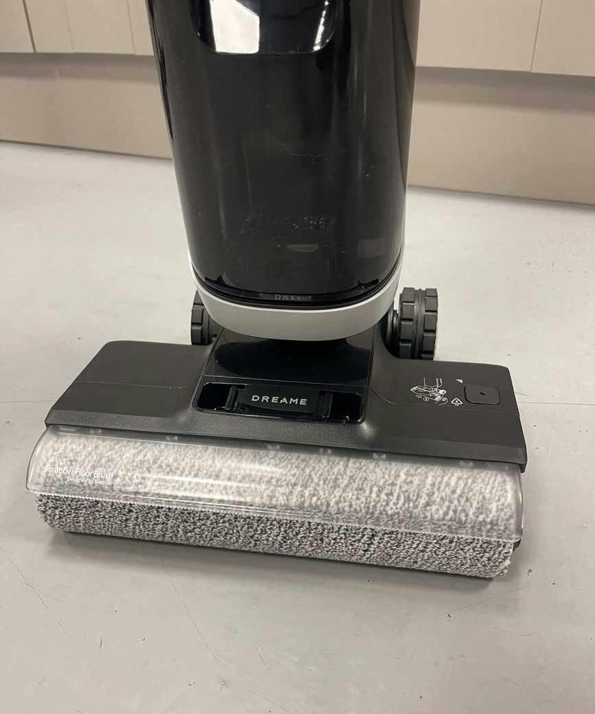 Closeup of Dreame H14 Pro's roller